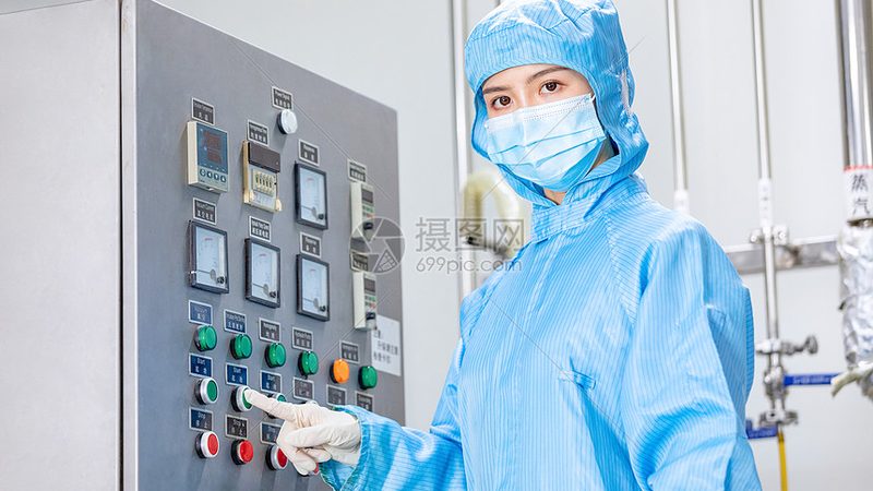 不锈钢储罐内部清洗：成本构成与注意事项**